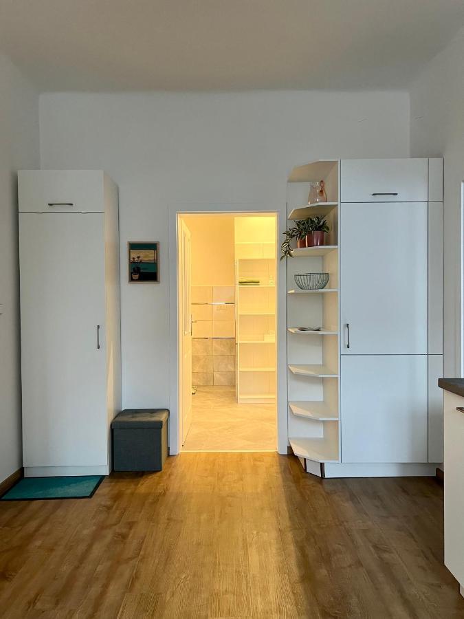 Art Apartment Telc Luaran gambar